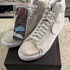 Nike collectors Edition Stranger Things Blazers